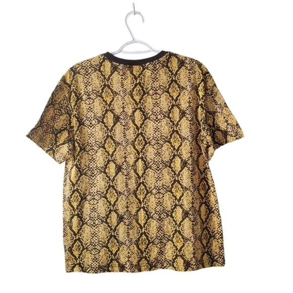 NWT Nike Rebel Fly Printed Loose Fit‎ T Shirt - Picture 3 of 6